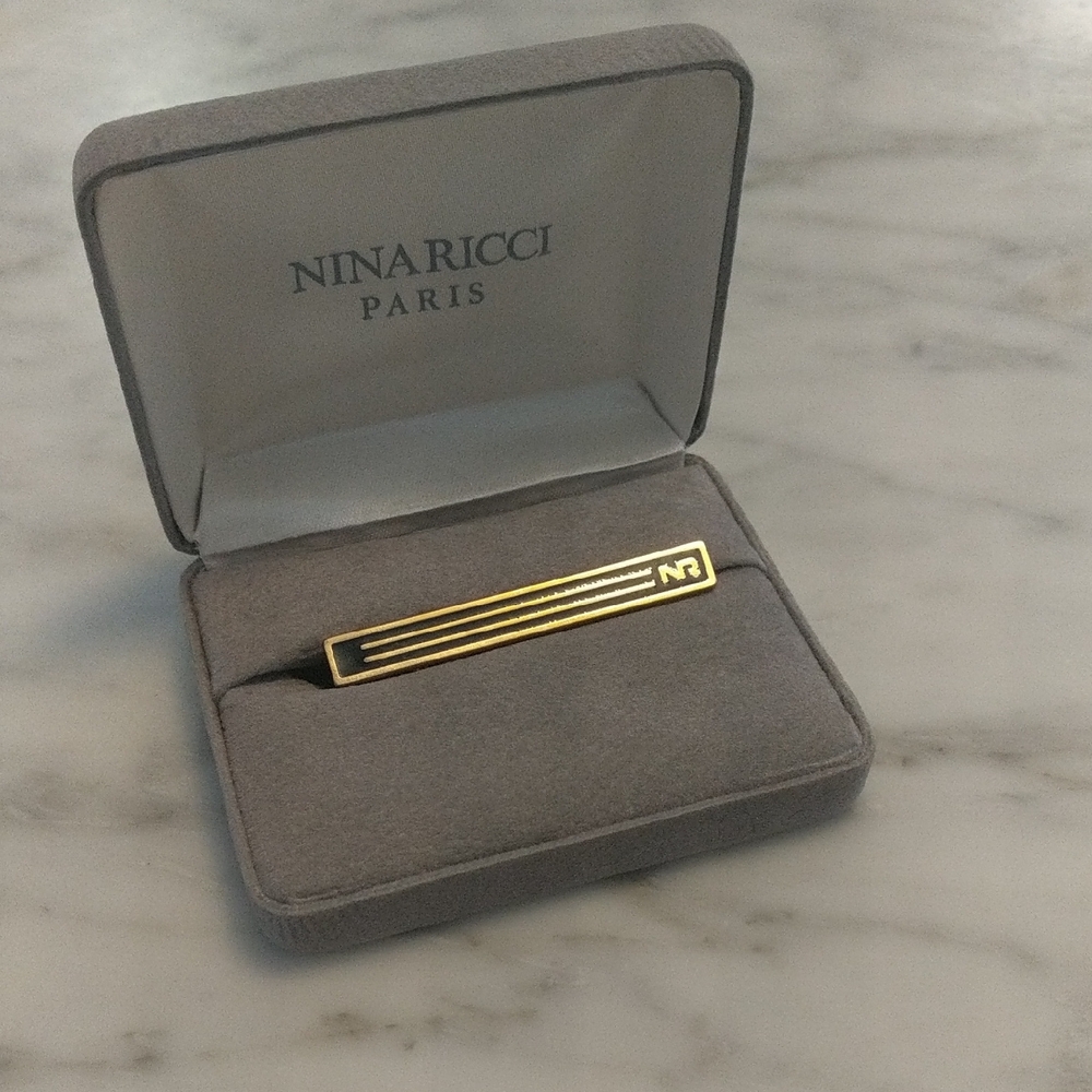 Vintage Nina Ricci Paris Tie Clip Gift Set